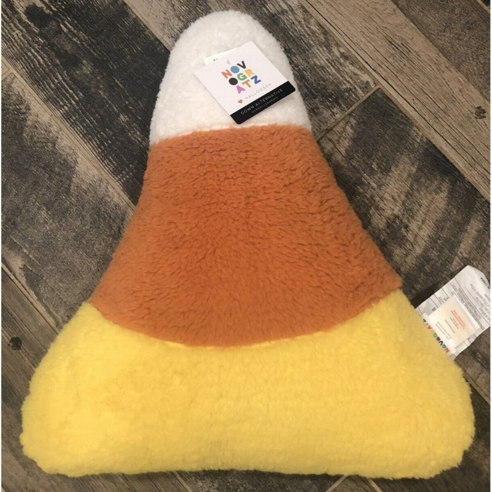 New NOVOGRATZ Halloween Hypoallergenic Candy Corn Plush Sherpa Pillow‎ 18"